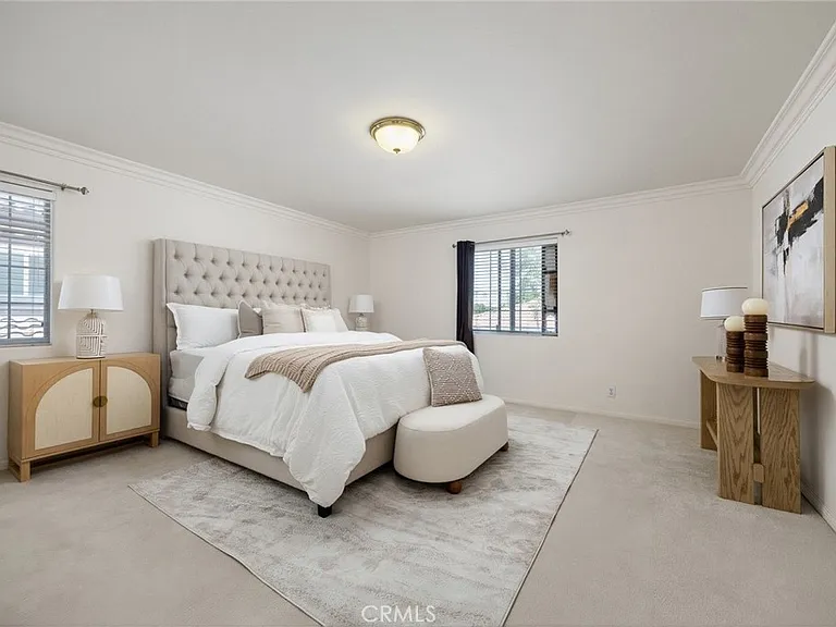 5558 N Charlotte Ave — Photo 10