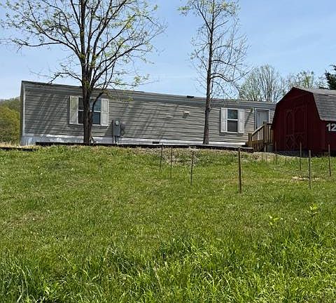 4th image of 1281 Lawrence Smith Rd