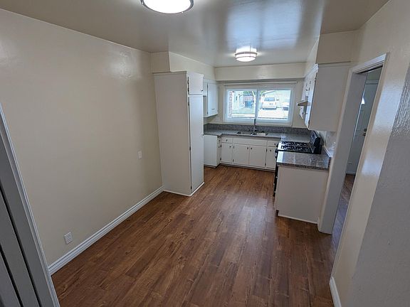 2nd image of 501 S Eucalyptus Ave APT 4