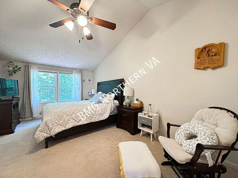 3821 Jocelyn Dr — Photo 14
