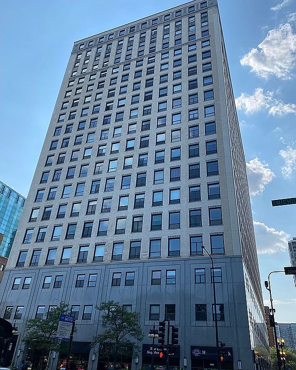 1st image of 910 S Michigan Ave APT 719