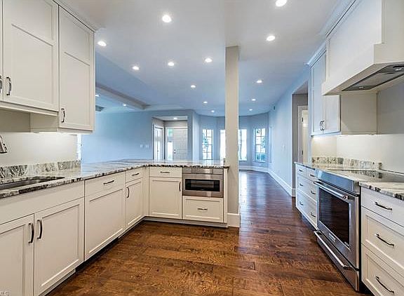 4th image of 8479 Abbington Cir APT 1212