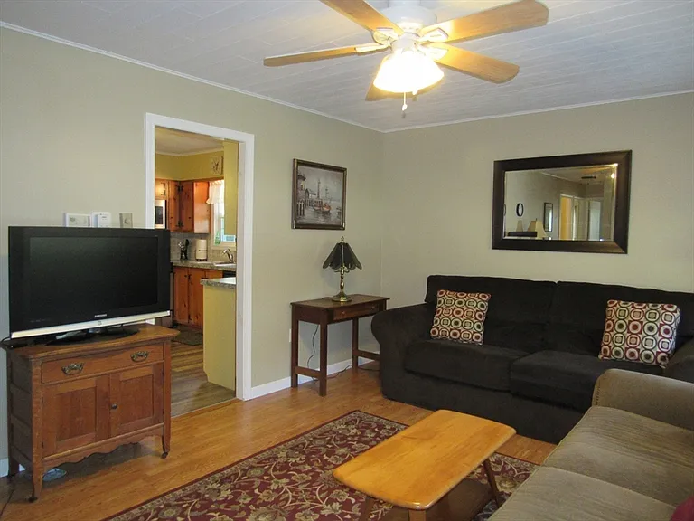 22 Birch St — Photo 12