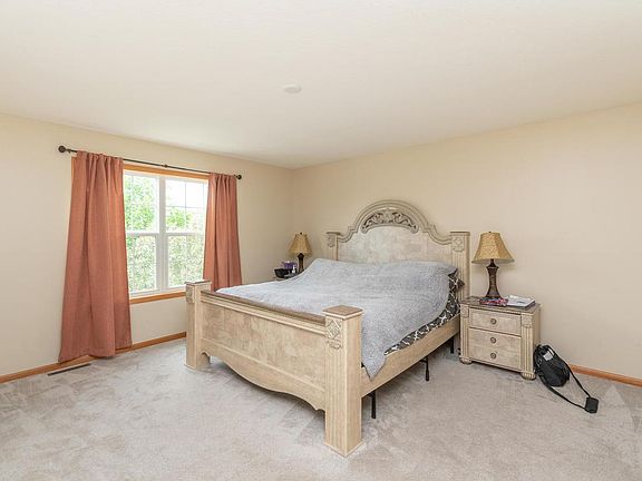 4th image of 10003 Indigo Dr