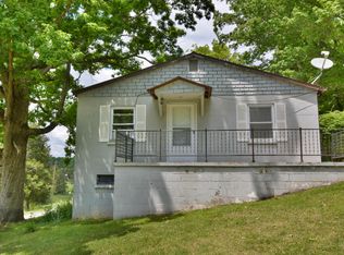1610 Greenwell Dr, Knoxville, TN 37938