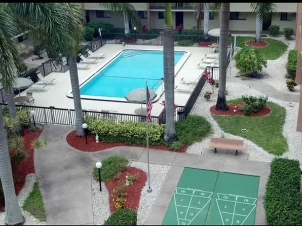 2121 Collier Ave APT 513, Fort Myers, FL 33901