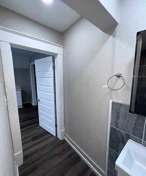208 S 2nd St #3 — Photo 24
