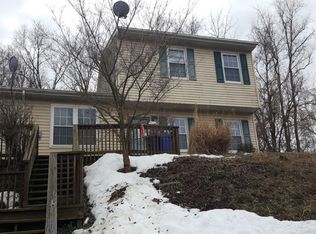 7 Amber Ct, Millersville, PA