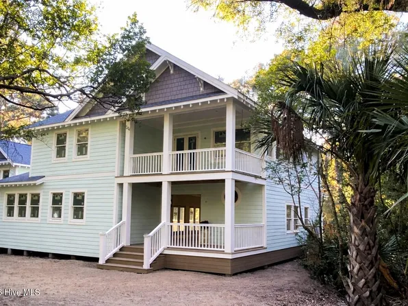 1 Red Bay Court, Bald Head Island, NC 28461