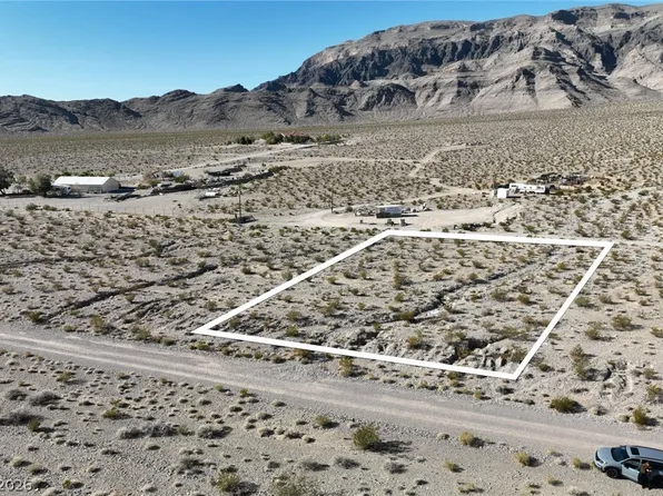 6400 N Alcove Ln, Pahrump, NV 89060