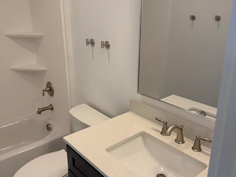 530 E Park Ave #C — Photo 17