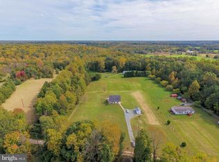 16 Paddock Ln, Fredericksburg, VA 22406