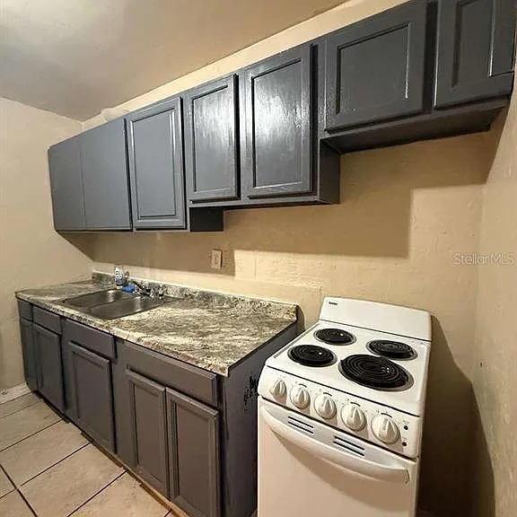 1209 Carlsbad Pl — Photo 11