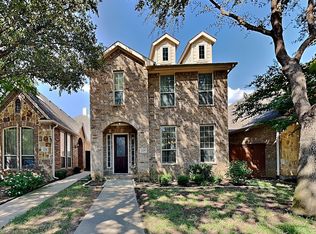 229 Carrington Ln, Lewisville, TX 75067