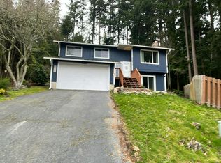 26453 Kingsview Loop NE, Kingston, WA 98346