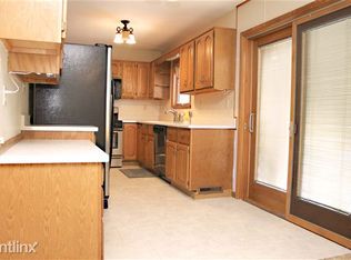 5607 E Lake Rd, Erie, PA 16511