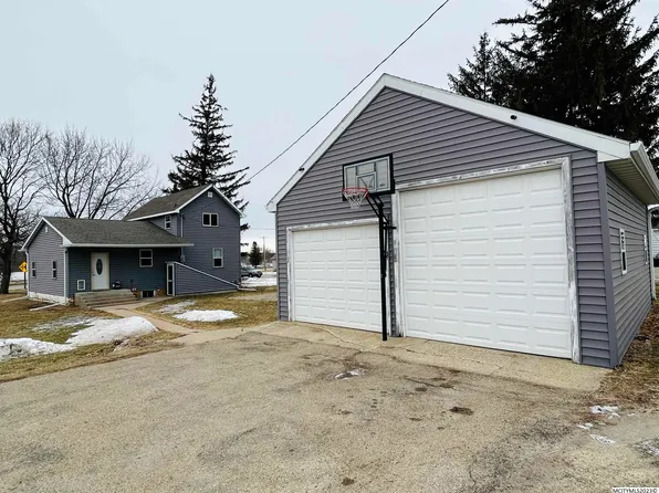 211 Highway 218 N, Saint Ansgar, IA 50472