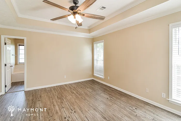 518 Breckinridge Ln — Photo 7