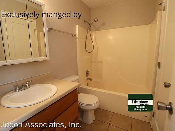 2nd image of 821 S Bellflower Dr
