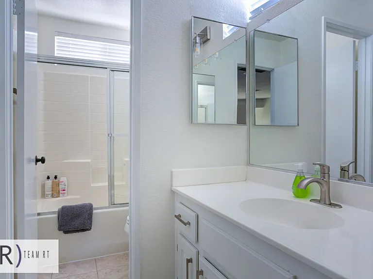 14794 Goldenrain Dr — Photo 42