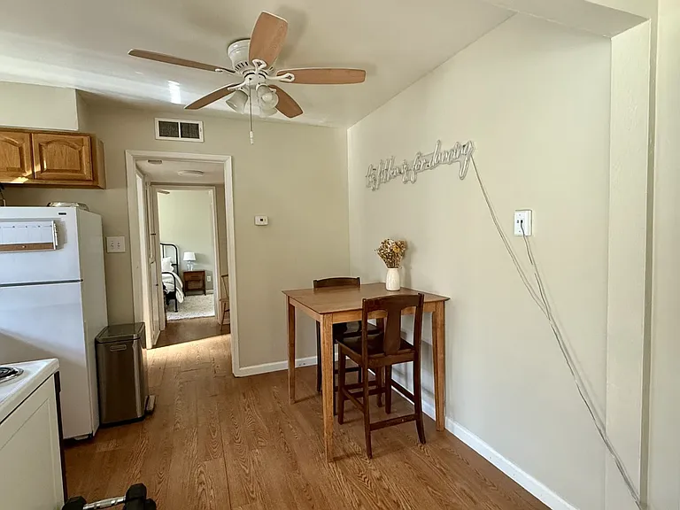 2210 T St — Photo 13