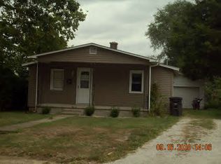 706 S Stewart St, Danville, IL 61832