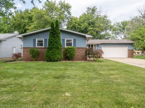 935 Kirk Dr, Mt Zion, IL 62549