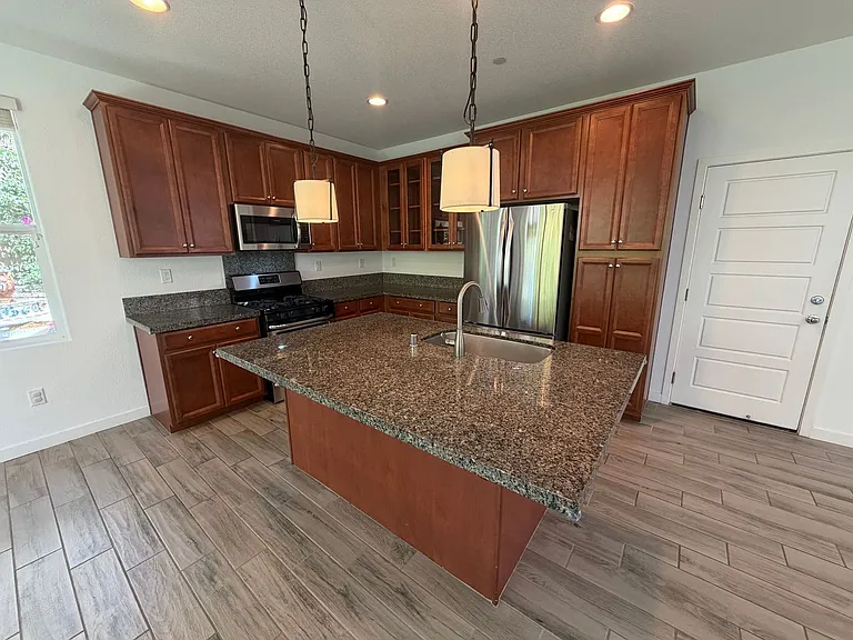 3341 Forney Way — Photo 5