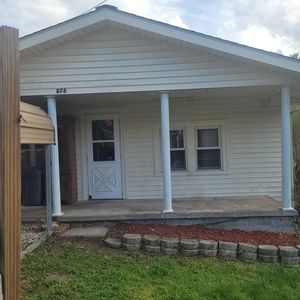 876 Dillon St, Pulaski, VA, 24301