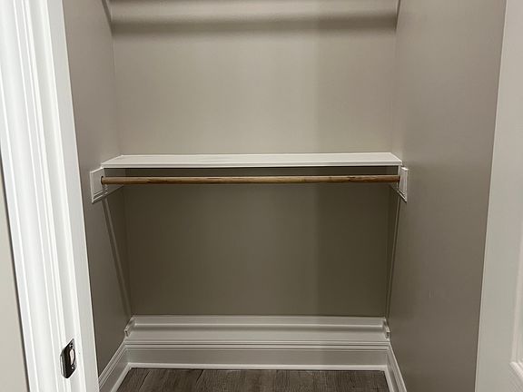Walk in closet