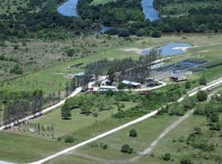 25696 Fm 2004 Rd, Danbury, TX 77515