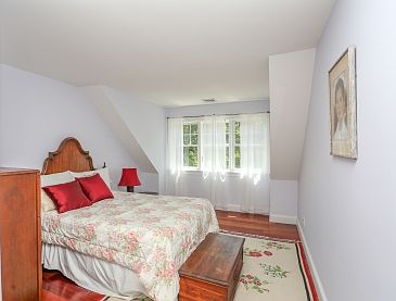 4th image of 22 Noelles Lane