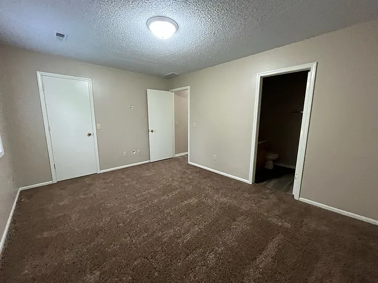 5510 Columbine Ln — Photo 4