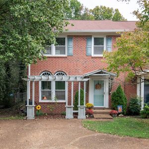 1429 Timber Valley Dr, Nashville, TN, 37214
