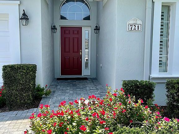 3rd image of 721 El Vergel Ln