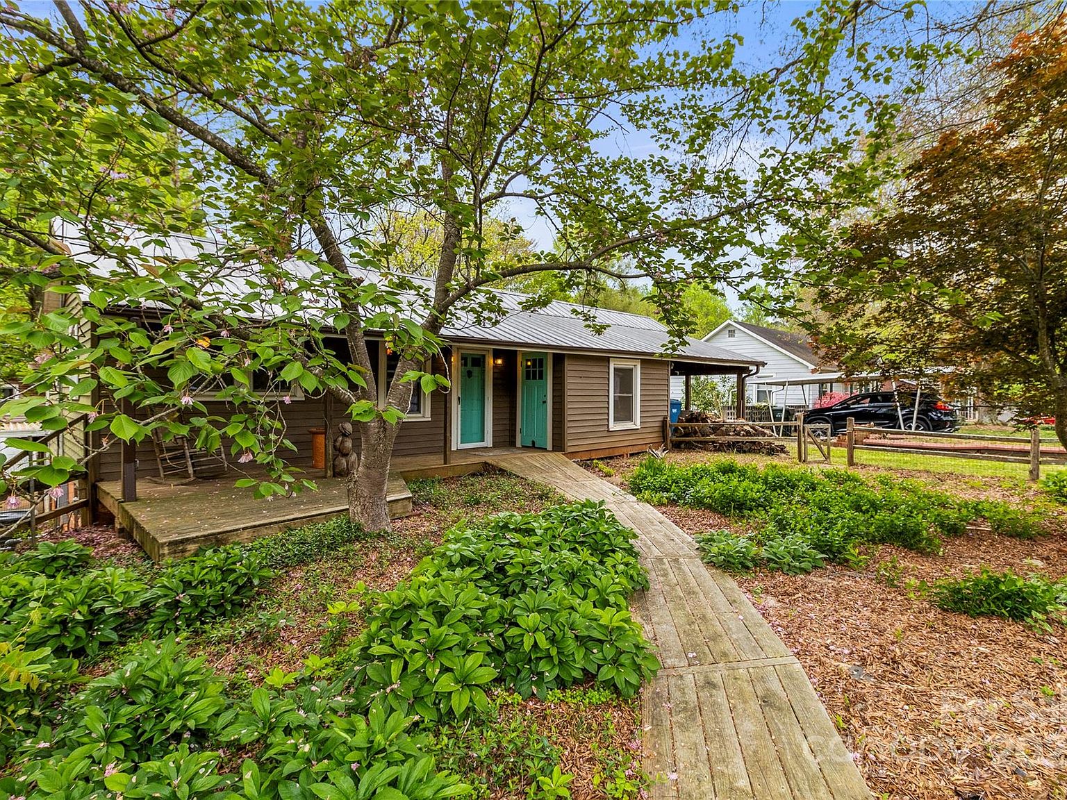 4th street  286 E 4th St, Deer Park, NY 11729 | MLS #875009 | Compass