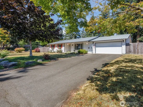 8304 3rd Avenue SE, Olympia, WA 98513