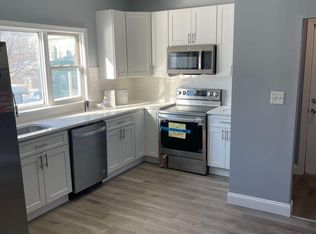 179 Belmont St APT 1, Worcester, MA 01605