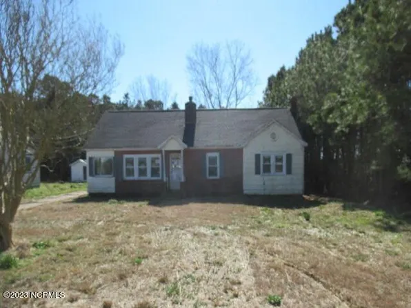 33984 Us Highway 264, Engelhard, NC 27824