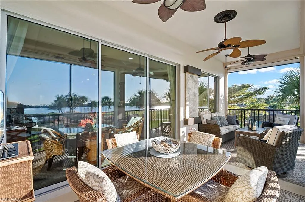 Building Photo - 9064 Siesta Bay Dr #201