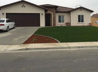 10211 Barbeau Peak Dr, Bakersfield, CA 93306