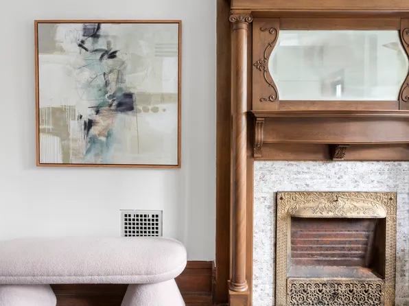 1137 Park Place image 10 of 27