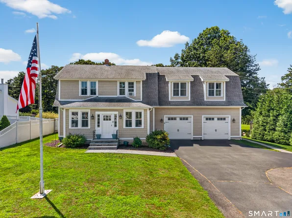 48 Quarry Road, Waterford, CT 06385