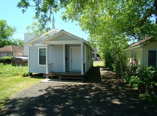 919 Nicholson St, Houston, TX 77008