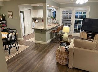 16301 Ledgemont Ln APT 158, Addison, TX 75001