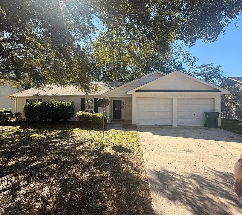 323 Jennifer Cir