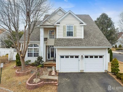 2 Marc Ct, Parlin, NJ, 08859