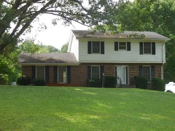 127 Old Rosser Rd, Lilburn, GA 30047
