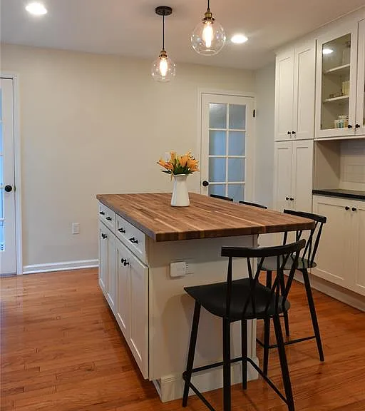 342 Greenleaf Dr — Photo 9