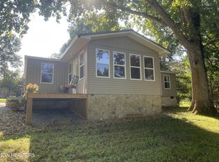 609 Old State Rd, Tellico Plains, TN 37385